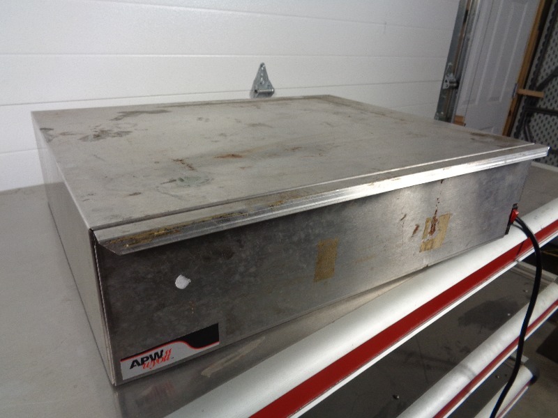 lot 35 image: APW Wyott Warming Drawer