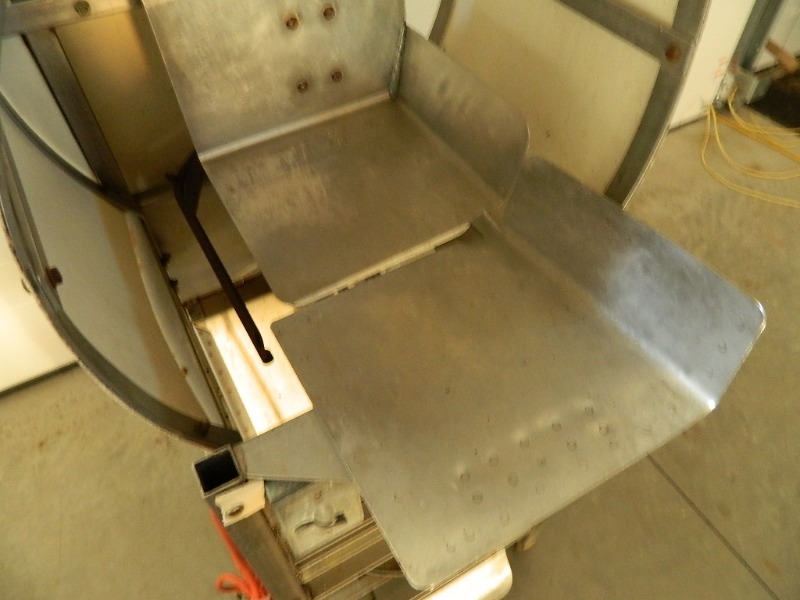 lot 54 image: Bunn Package Tying Machine