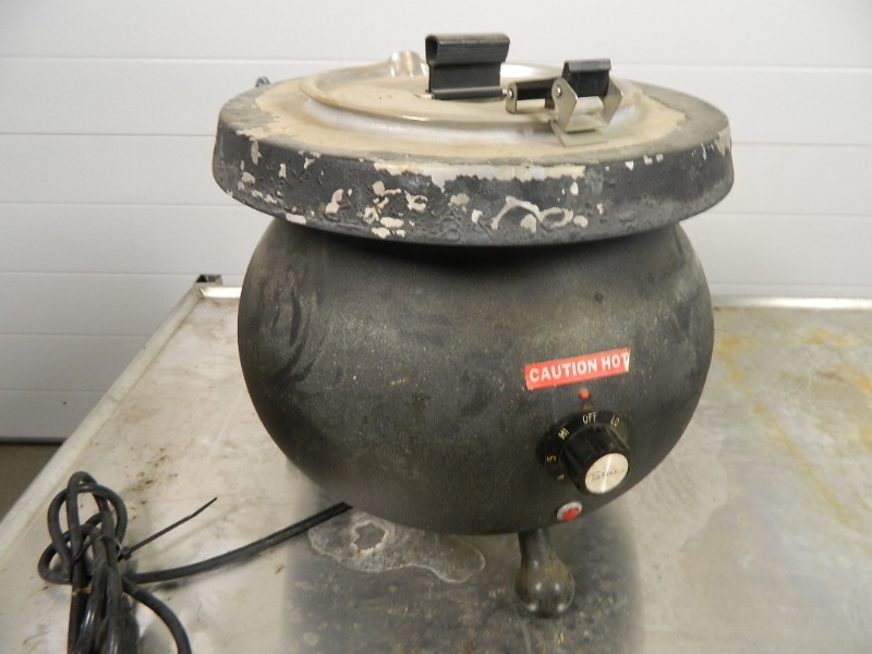 lot 59 image: Star Food  Soup Warmer