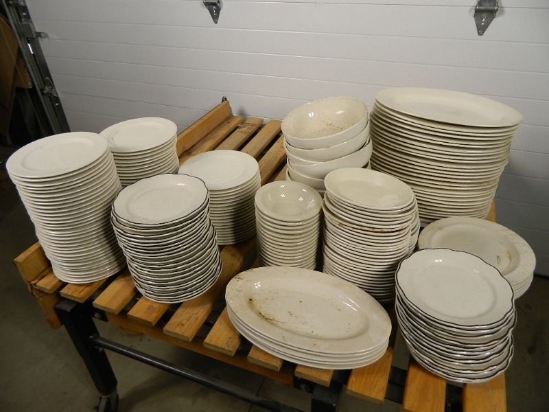 lot 84 image: Large Lots of Plates and Bowls
