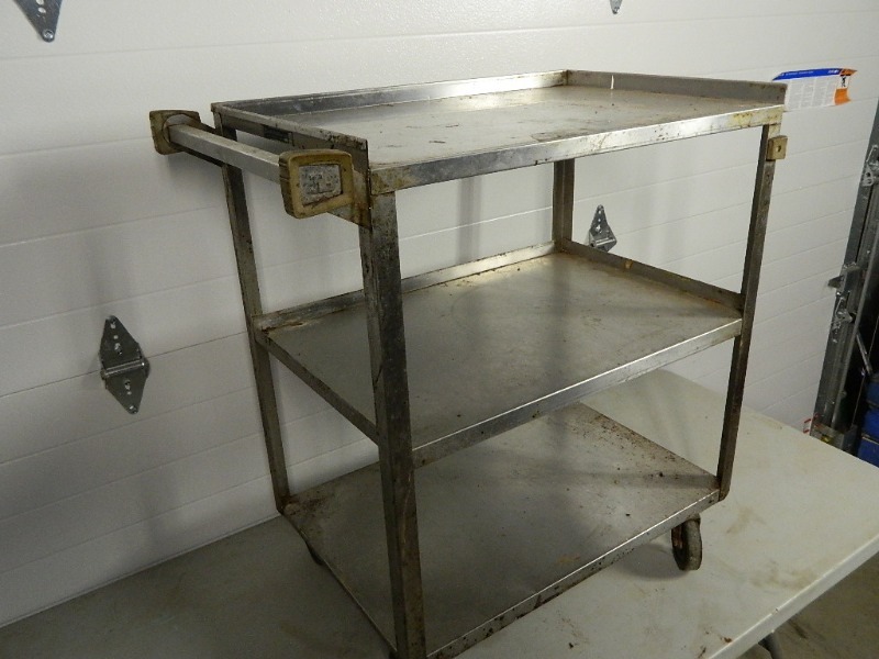 lot 95 image: Lakeside Stainless Steel Bus Cart