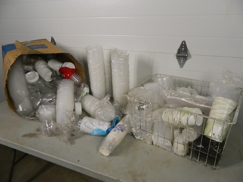 lot 123 image: Disposable Cups, Covers, Etc