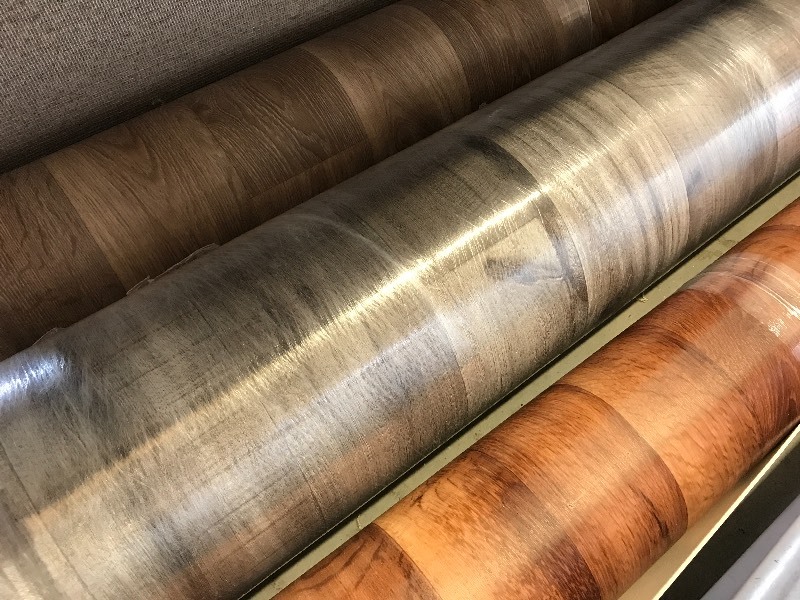 ROLL OF VINYL FLOORING