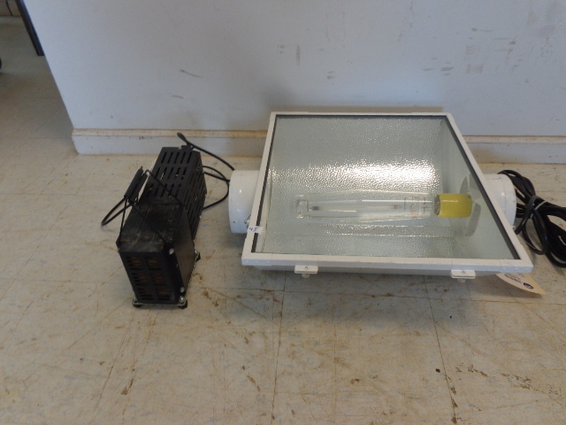 Grow Light and Hydro Motor