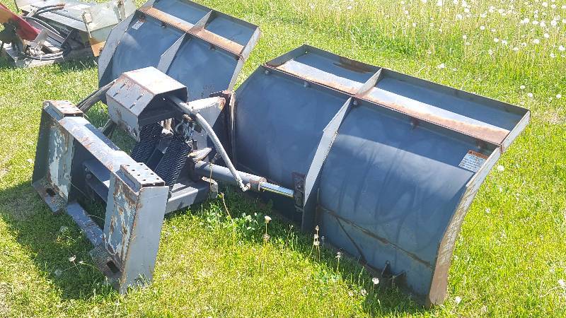lot 4 image: Snow Plow Skid Steer Attachment