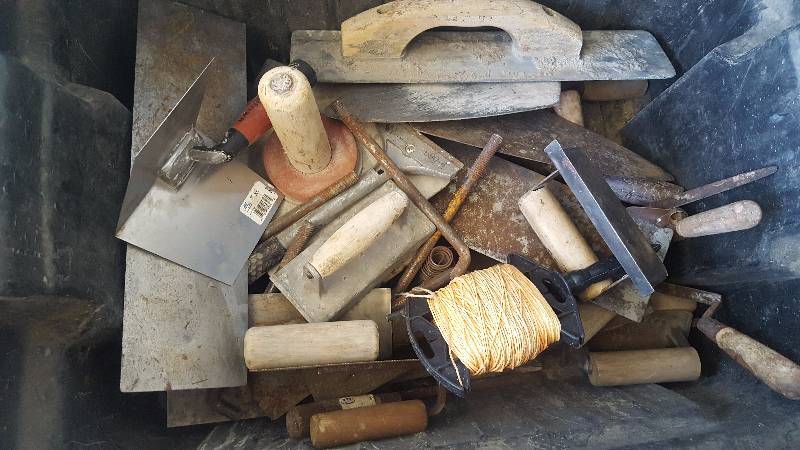lot 23 image: Bin full of Concrete and Masonry hand tools