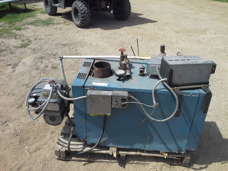 lot 46 image: Used Oil Burner Boiler
