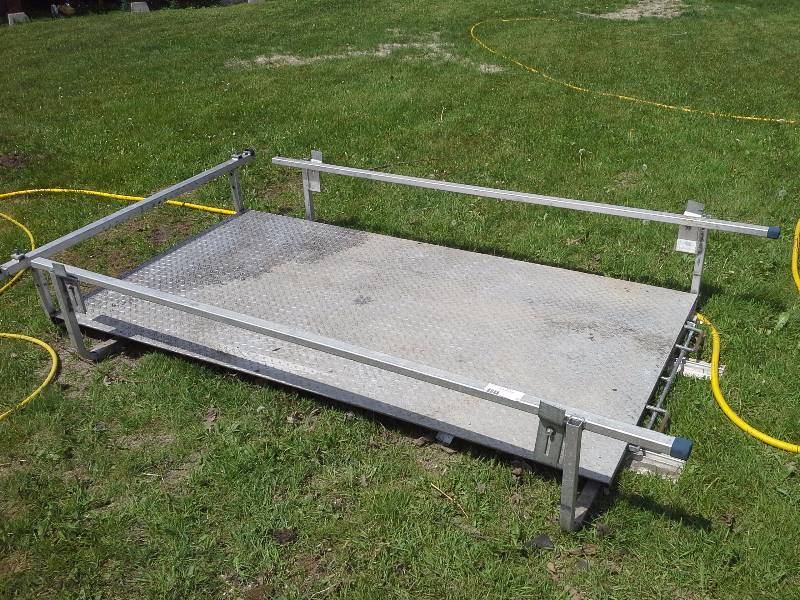 lot 47 image: Pickup Bed Slide Out