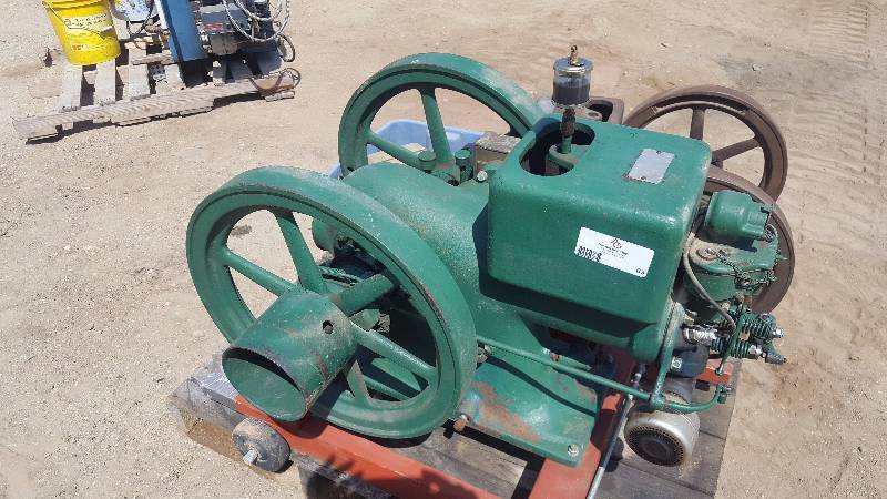 lot 63 image: Single Cylinder Motors(2)