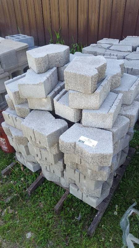 lot 67 image: Retaining Wall Blocks