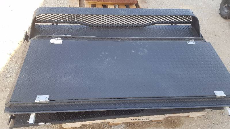 lot 96 image: Diamond Back Truck Cover