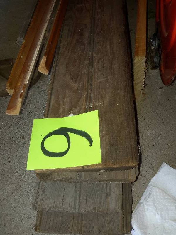 lot 6 image: 4 lengths 6 in x 16 ft Bead board
