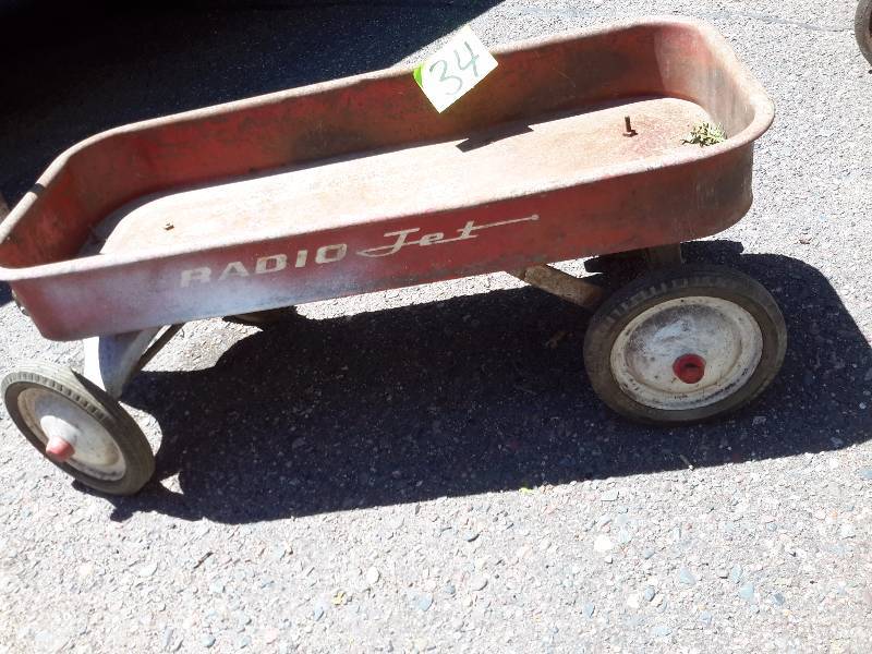 lot 34 image: Radio Jet Wagon.. Good condition. .Needs some oil