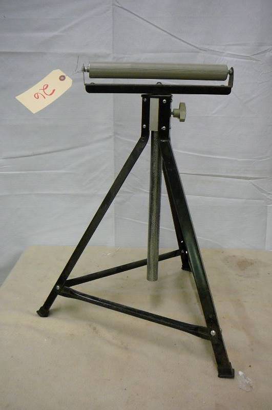 Adjustable Roller Stand