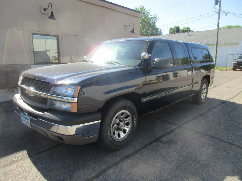 lot 2 image: 2005 Chevrolet Silverado
