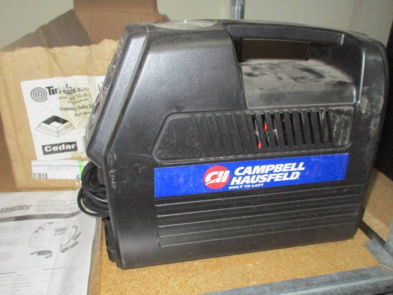lot 48 image: campbell hausfeld 12 volt power pack