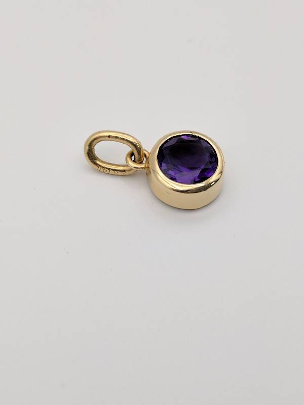 14k Yellow Gold Amethyst Pendant 3.03G