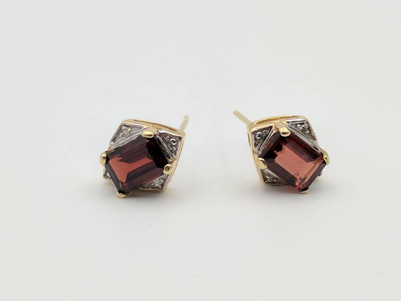 Pair of Yellow and White Gold Garnet & Diamond Accent Earrings 1.92G