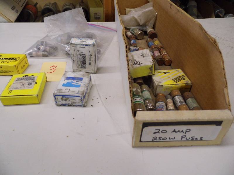 Assorted Fuses