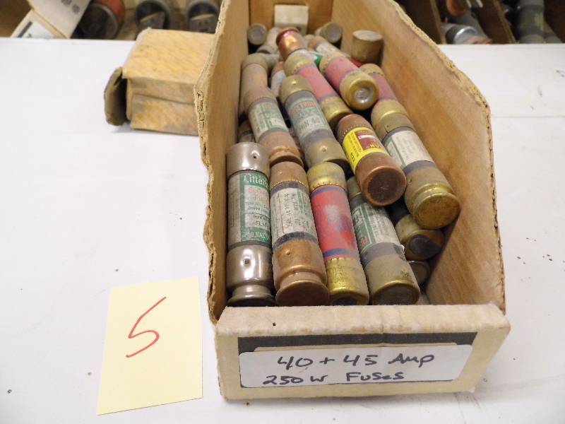 Assorted Fuses