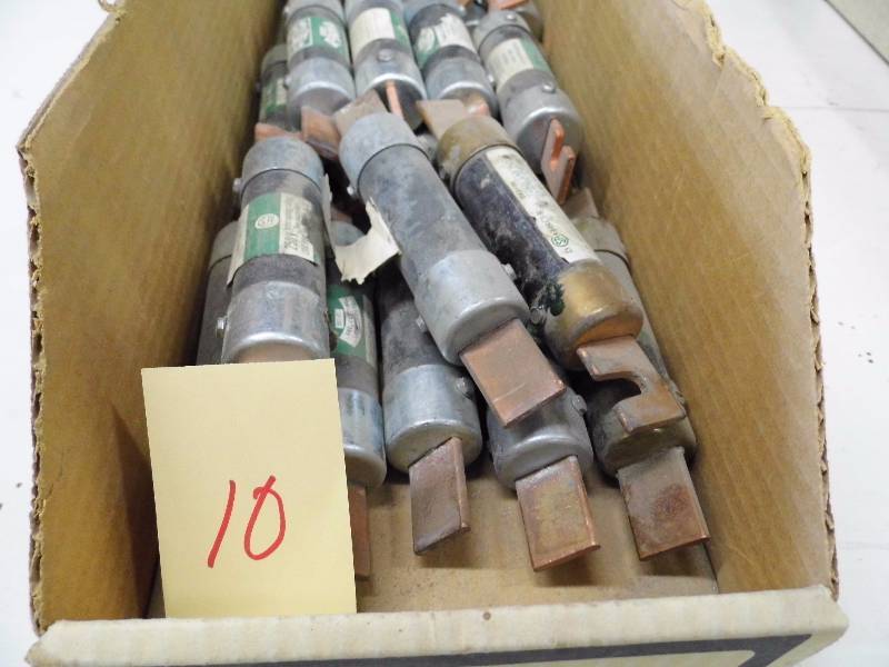 Assorted Fuses