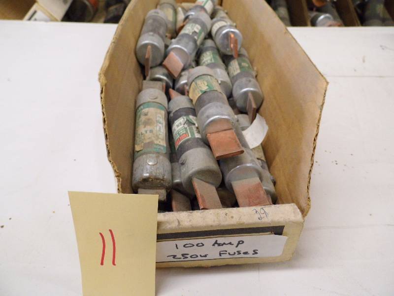 Assorted Fuses