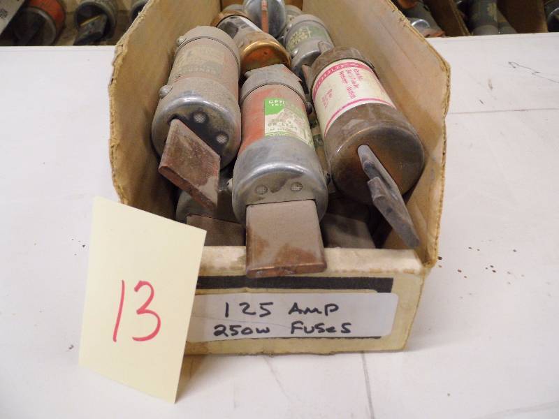 Assorted Fuses