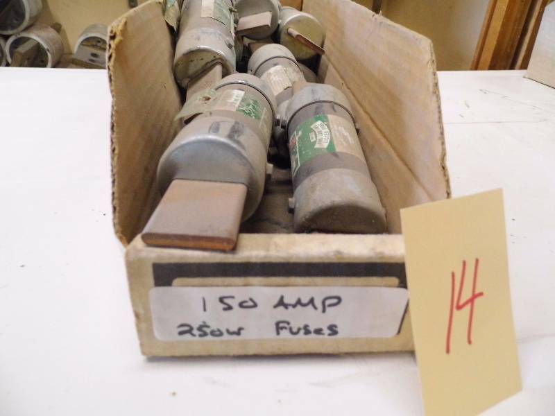 Assorted Fuses