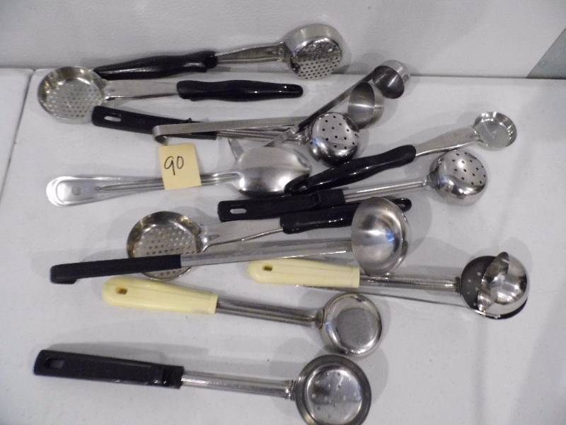 Assorted Kitchen Utensils