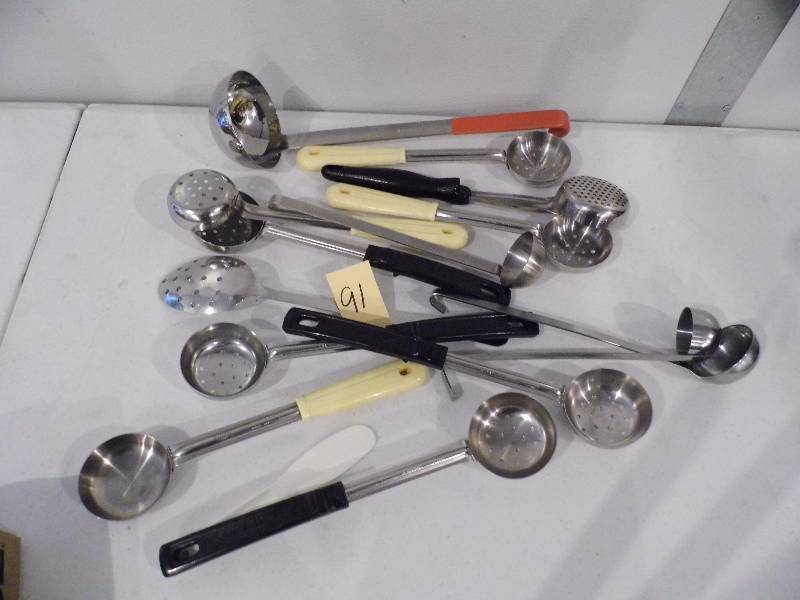 Assorted Kitchen Utensils