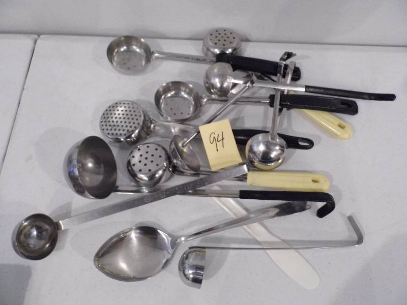 Assorted Kitchen Utensils