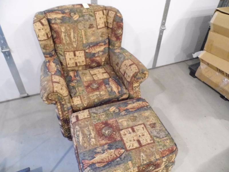 Chair w Ottoman