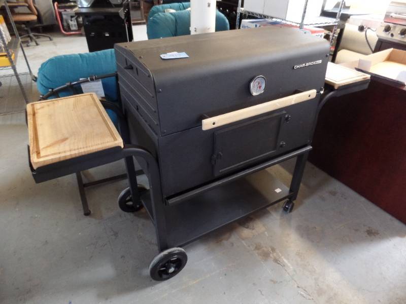CHARCOAL GRILL
