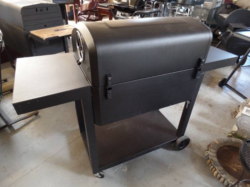 CHARCOAL GRILL