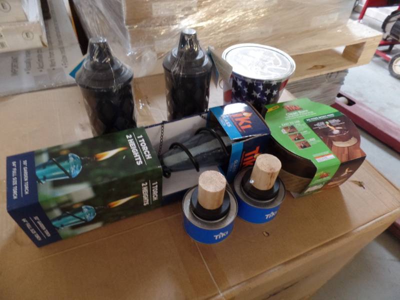 TIKI TORCH PACKAGE