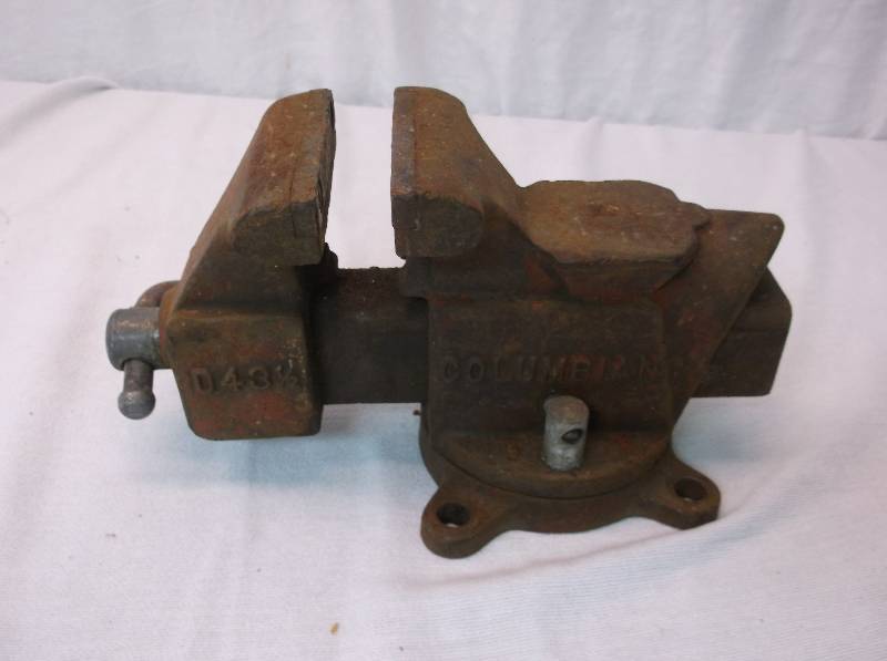 Bench Vise
