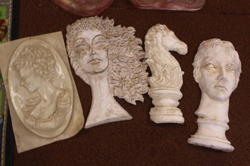 lot 19 image: Lot of (4) Ceramic Statues