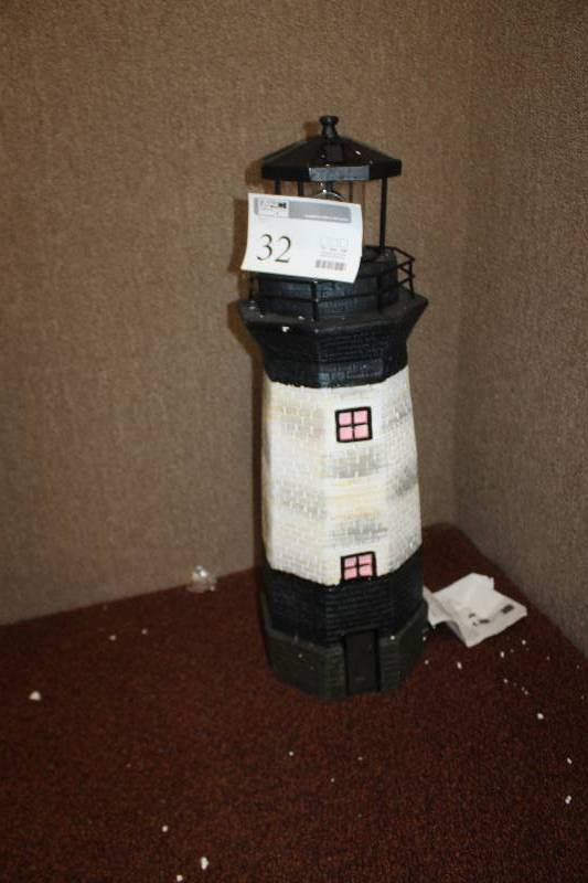 lot 32 image: Replica Outdoor Solar Light House