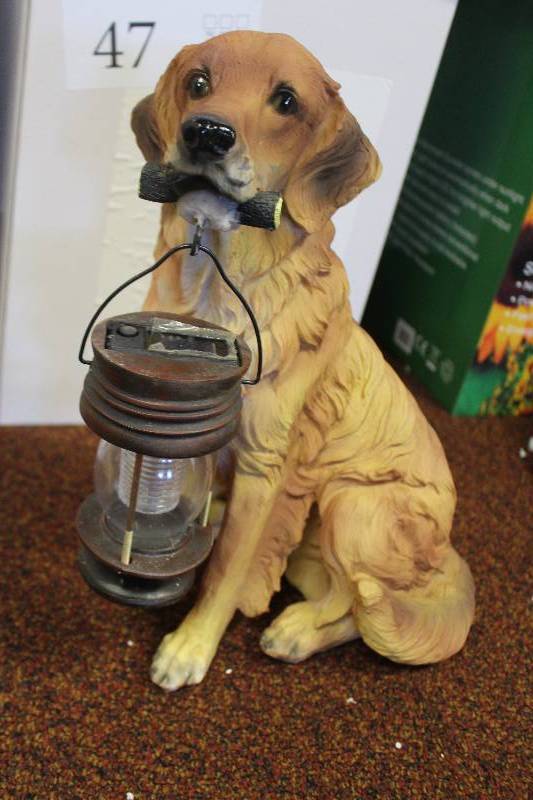 lot 47 image: Golden Labrador Dog w Solar Lantern
