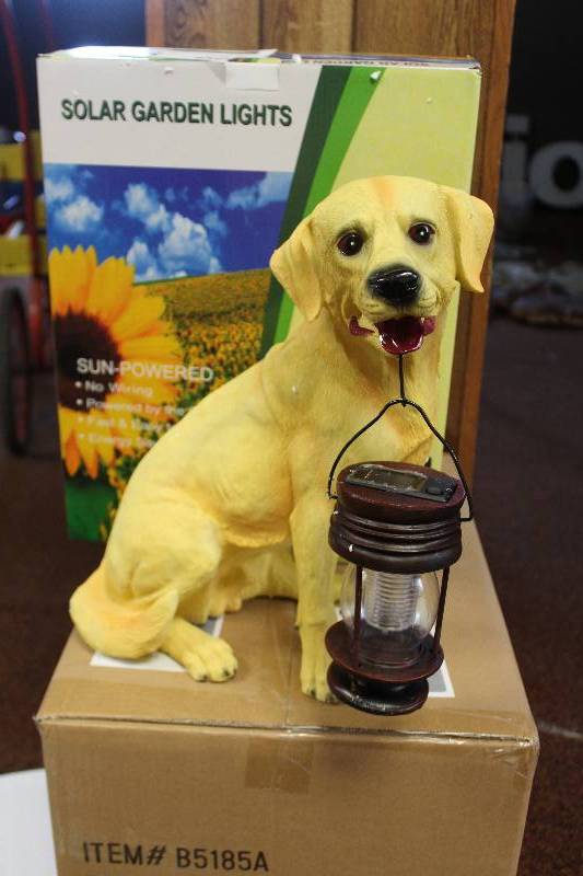 lot 38 image: Golden Labrador Dog w Solar Lantern