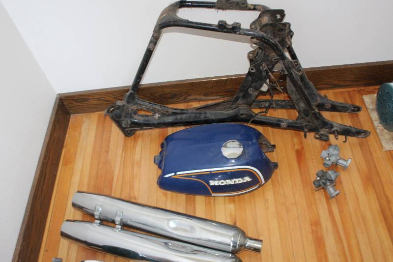 lot 173 image: 1972 Honda CB175 Motorcycle Parts Includes Frame, Tank, Motor, 2-Carburetors, 2-Mufflers