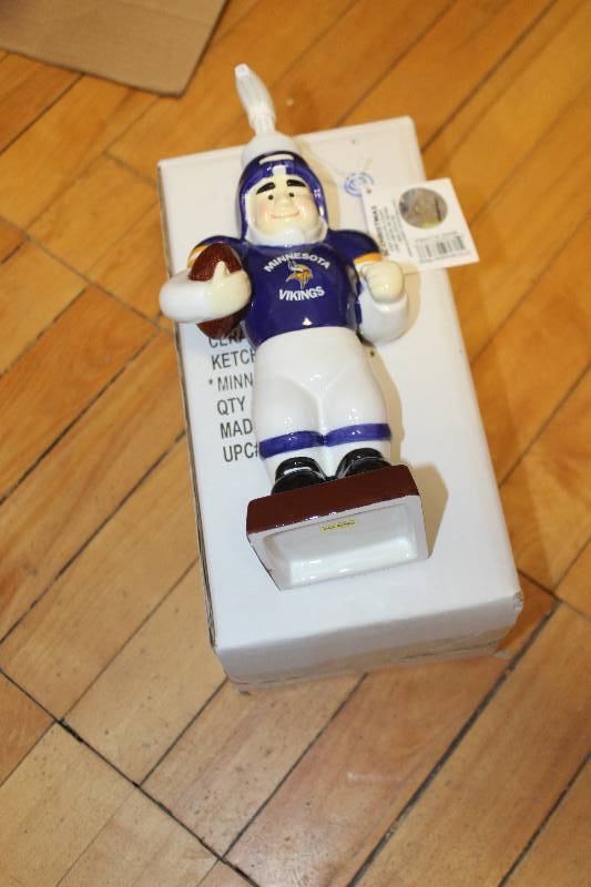 lot 223 image: Lot of (2) Minnesota Vikings Ceramic KetchupMustard Dispensers