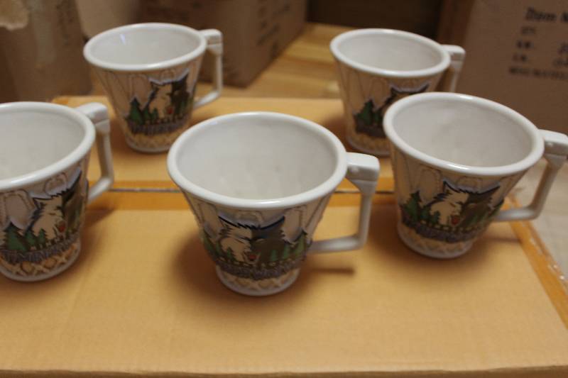 lot 217 image: Lot of (5) Minnesota Wild Mugs