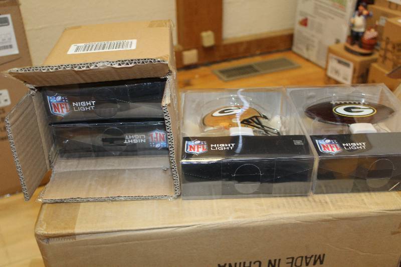 lot 220 image: Lot of (2) NFL Green Bay Packers Night Lights