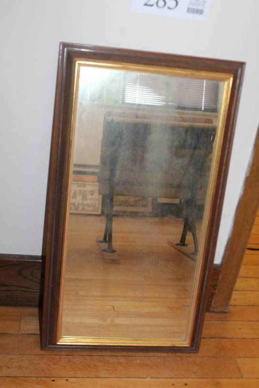 lot 285 image: Framed Wall Mirror