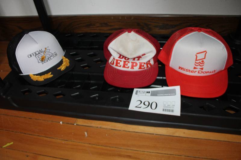lot 290 image: Lot of (3) Baseball Caps -