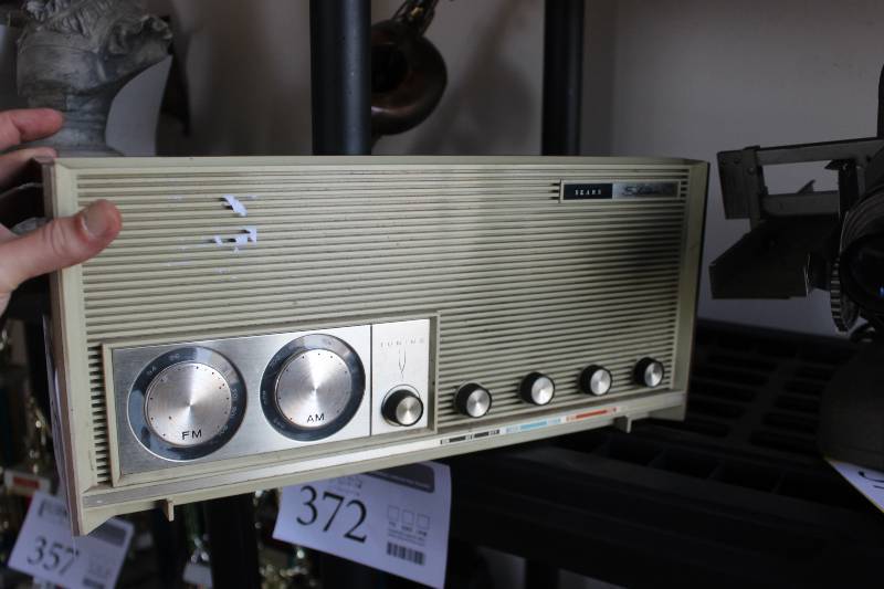 lot 371 image: Sears Silverstone Wall-mount AMFM Radio