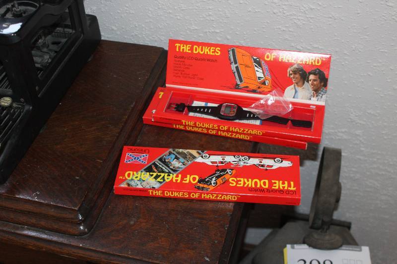 lot 352 image: Lot of (2) Dukes Of Hazzard Wrist Watches