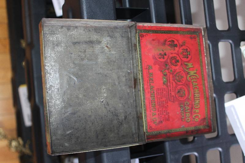 lot 377 image: Vintage Egyptian Cigarette Box