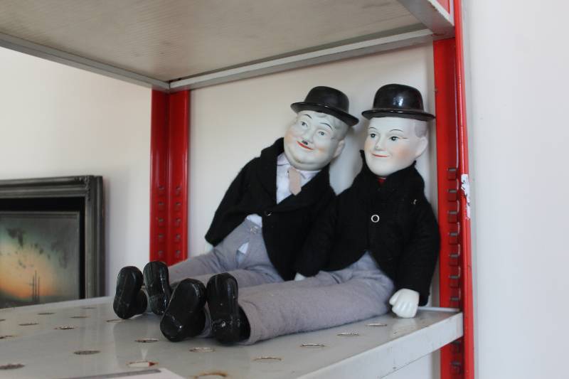 lot 449 image: Laurel & Hardy Dolls